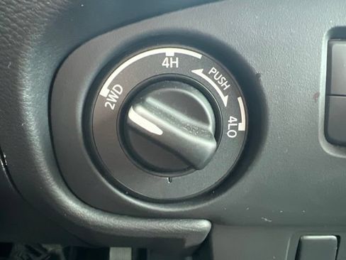 Used 2023 Nissan Frontier PRO-4X w/ Tow Package AWD/4WD image 25