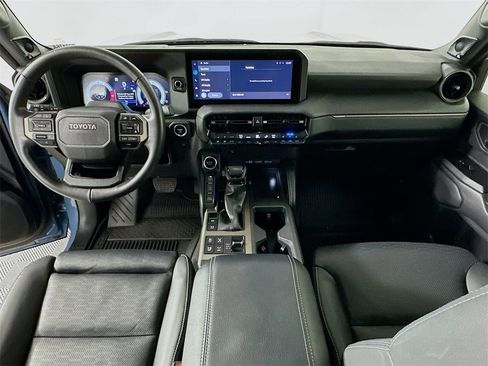 Used 2025 Toyota Land Cruiser image 3