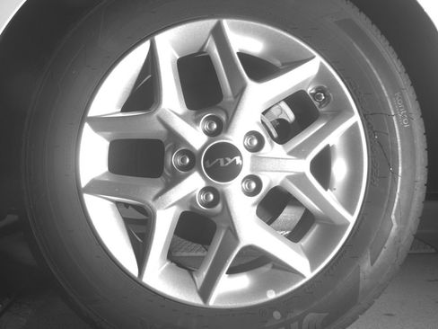 Used 2025 Kia Soul LX w/ LX Technology Package FWD image 14