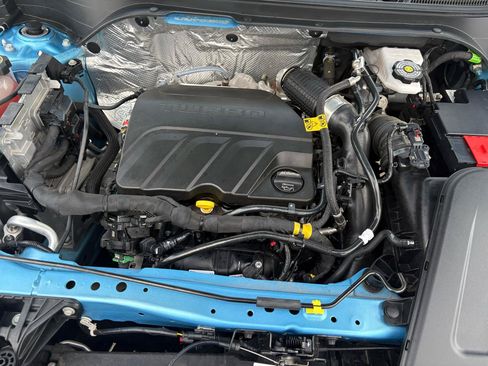 Used 2025 Chevrolet Trax LS w/ LS Convenience Package FWD image 62