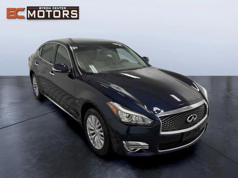 Used 2016 INFINITI Q70 L 3.7 image 7