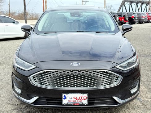 Used 2019 Ford Fusion Energi Titanium image 10