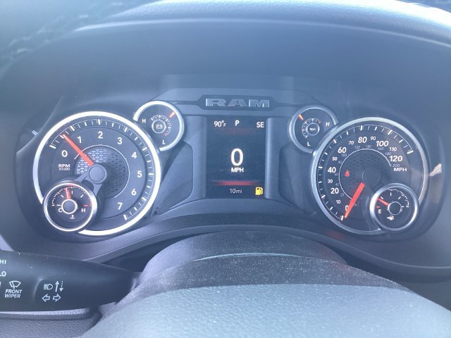 New 2026 RAM 1500 4x4 Quad Cab image 17