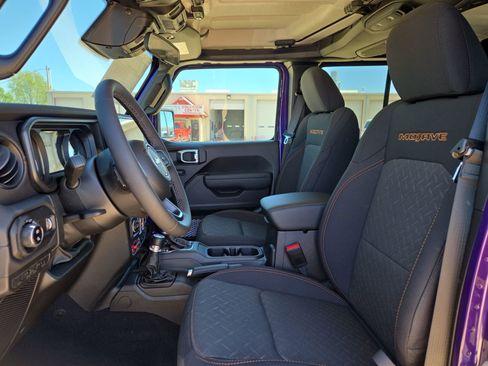 New 2026 Jeep Gladiator Mojave w/ Safety Group image 14