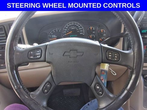 Used 2004 Chevrolet Avalanche Z71 w/ Preferred Equipment Group image 4