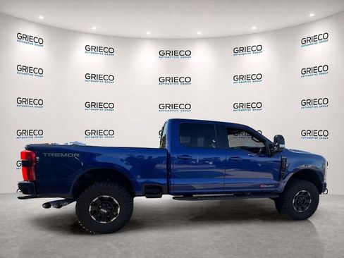 Used 2026 Ford F250 Platinum w/ Tremor Off-Road Package AWD/4WD image 7