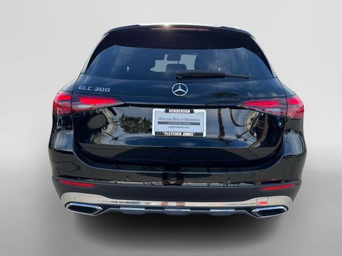 Certified 2025 Mercedes-Benz GLC 300 image 4