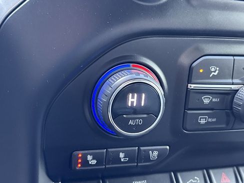 Used 2023 Chevrolet Silverado 3500 LTZ w/ LTZ Convenience Package image 37