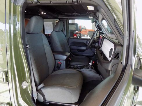 Used 2024 Jeep Wrangler Willys 4xe image 28