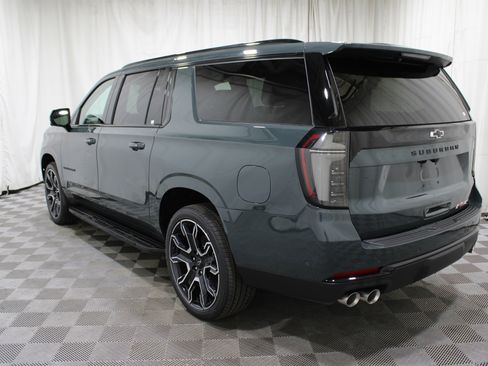 Used 2026 Chevrolet Suburban RST w/ RST Capability Package image 37
