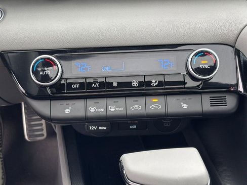 New 2026 Hyundai Elantra SEL Sport image 18