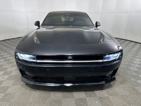 Used 2024 Dodge Charger Daytona R/T w/ Plus Group AWD/4WD image 8