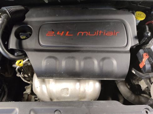 Used 2018 Jeep Compass Limited w/ Navigation Group AWD/4WD image 30