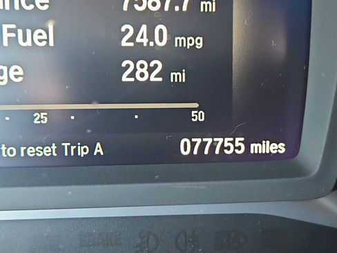 Used 2021 Honda Pilot EX-L image 10