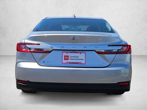 Used 2026 Toyota Camry LE FWD image 7