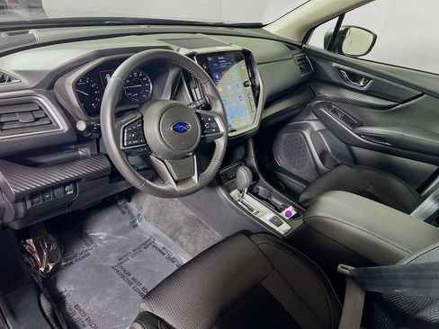 Used 2025 Subaru Ascent Premium AWD/4WD image 9
