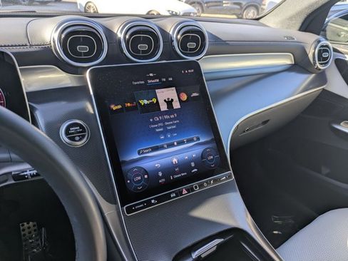 Certified 2025 Mercedes-Benz GLC 300 image 14