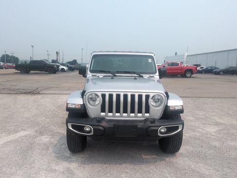 Used 2023 Jeep Wrangler Unlimited Sahara w/ Cold Weather Group AWD/4WD image 2