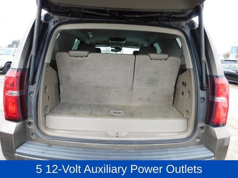 Used 2015 Chevrolet Tahoe LT w/ Luxury Package image 12