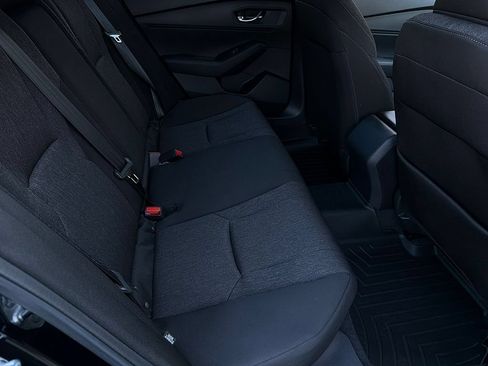 Used 2023 Honda Accord EX image 24
