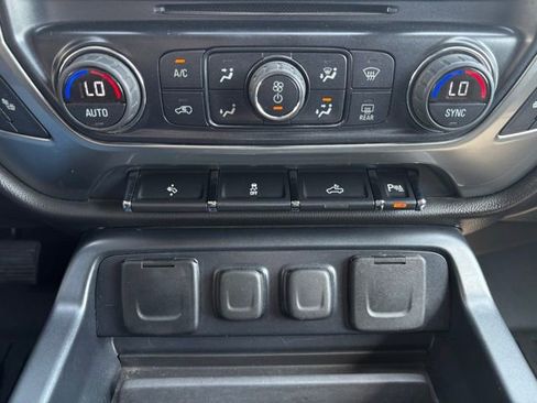 Used 2016 Chevrolet Silverado 2500 LT w/ LT Convenience Package AWD/4WD image 27