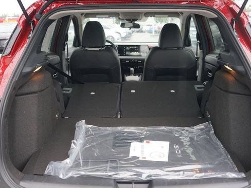 Used 2025 Nissan Kicks SR AWD/4WD image 31