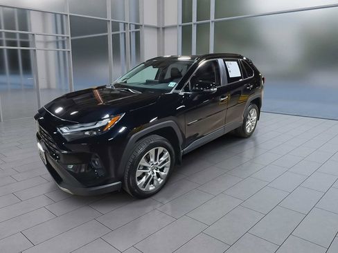 Certified 2023 Toyota RAV4 Limited AWD/4WD image 4