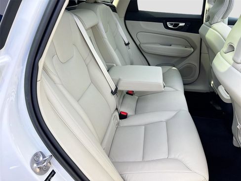 Used 2023 Volvo XC60 B5 Plus w/ Protection Package Premier image 30