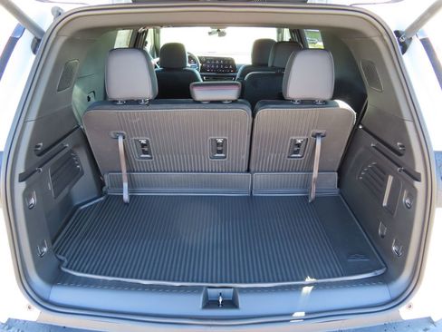 New 2026 Chevrolet Traverse Z71 image 18