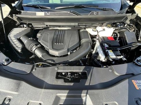 New 2026 Chevrolet Traverse LT w/ LPO, Floor Liner Package image 11