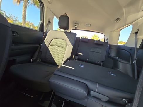 New 2025 Nissan Pathfinder SV image 31