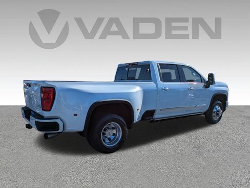 New 2026 Chevrolet Silverado 3500 High Country w/ Technology Package image 26