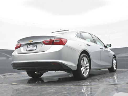 Used 2018 Chevrolet Malibu LT FWD image 42