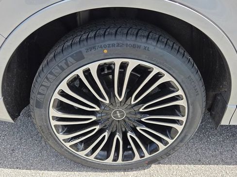 Used 2022 Lincoln Aviator Black Label w/ Dynamic Handling Package AWD/4WD image 21