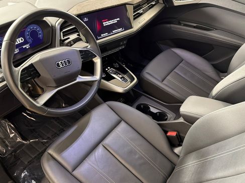 Used 2023 Audi Q4 e-tron Premium w/ Convenience Package AWD/4WD image 9