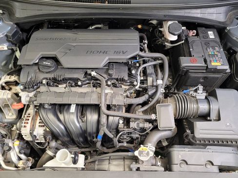 Used 2023 Hyundai Elantra SEL w/ Preferred Accessory Package image 30