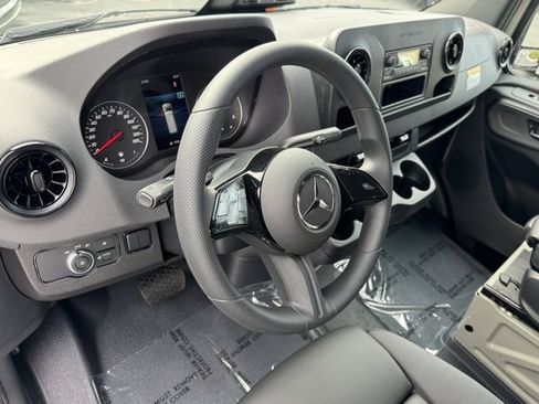New 2026 Mercedes-Benz Sprinter 2500 image 8