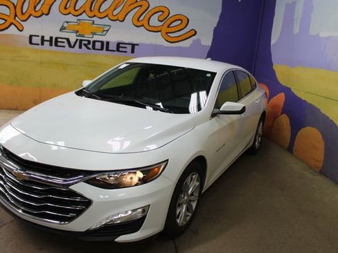 Used 2024 Chevrolet Malibu LT FWD image 4