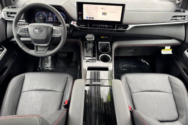 Certified 2026 Toyota Sienna XSE AWD/4WD image 17
