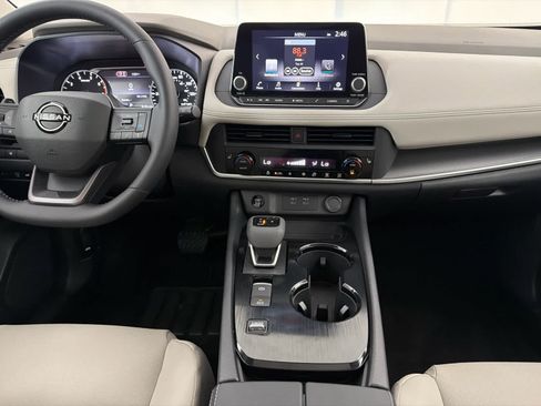 Certified 2026 Nissan Rogue Dark Armor FWD image 19