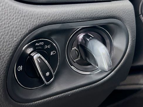 New 2026 Porsche Macan image 11