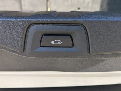 Used 2021 BMW X5 xDrive40i w/ Premium Package image 27