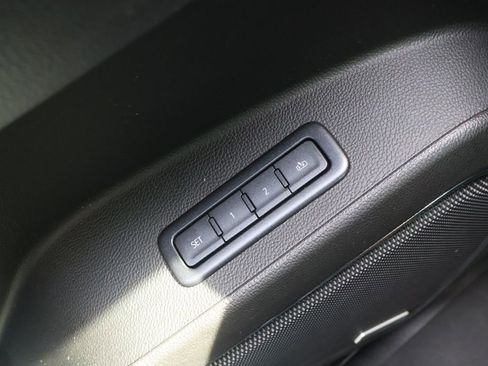 Used 2019 Chevrolet Tahoe Premier AWD/4WD image 41