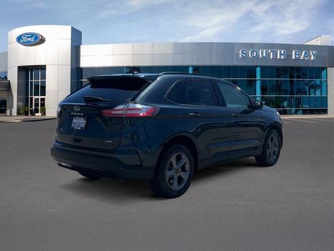 Certified 2023 Ford Edge SEL w/ Sport Appearance Package AWD/4WD image 5
