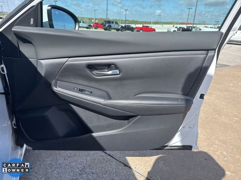 Used 2022 Nissan Sentra SV image 24