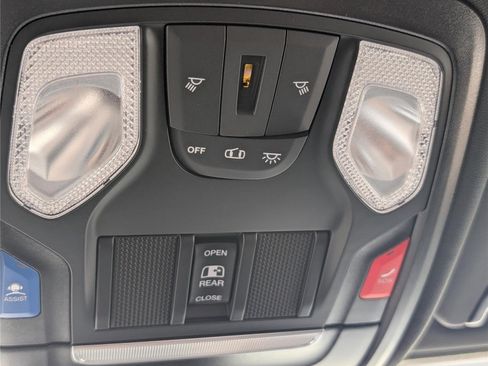 New 2026 RAM 3500 Tradesman AWD/4WD image 25