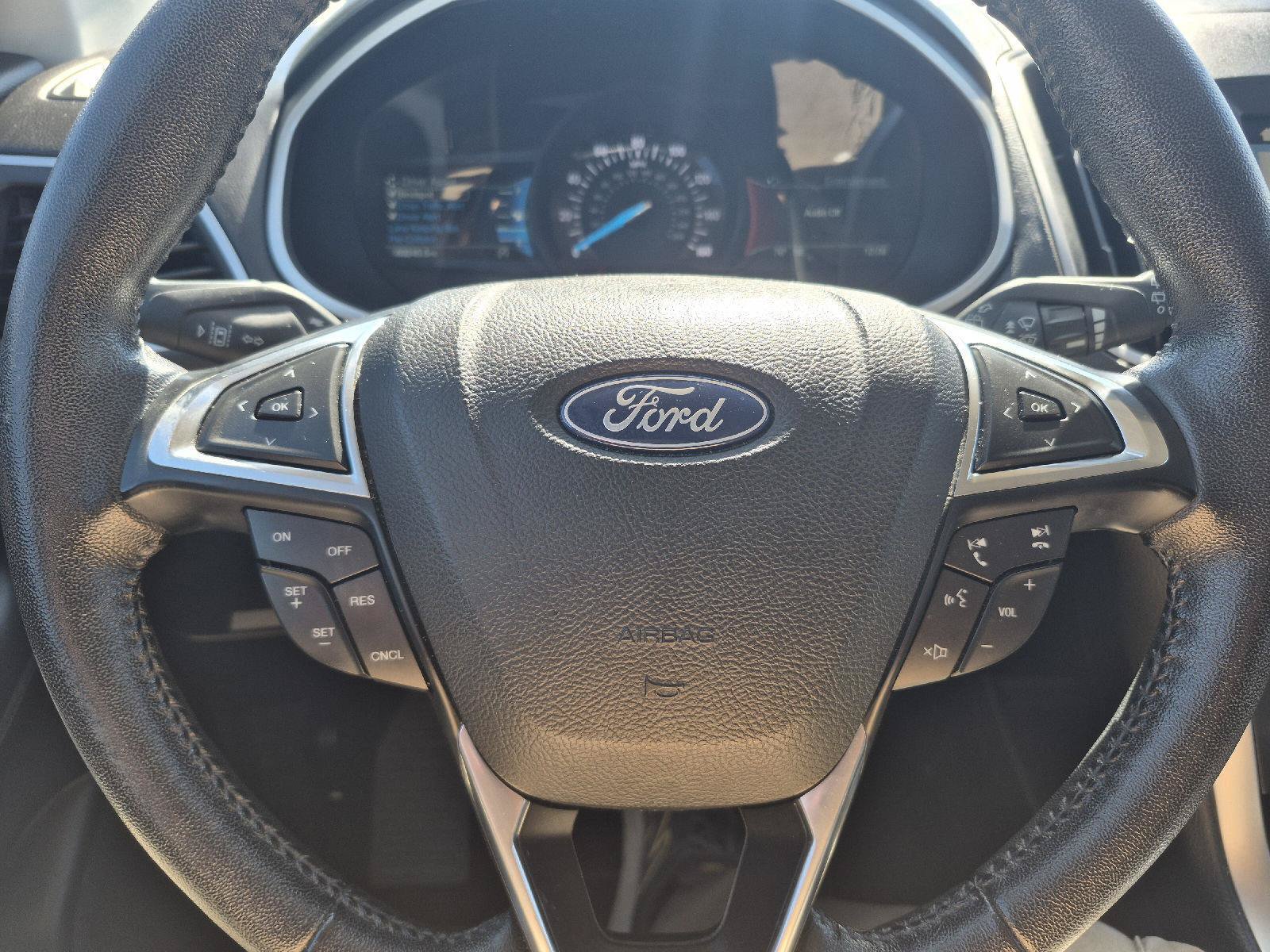 Used 2019 Ford Edge SEL w/ Equipment Group 201A FWD image 7