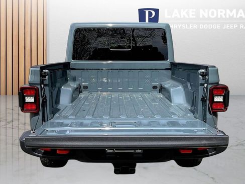 New 2026 Jeep Gladiator Mojave image 24