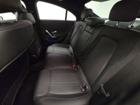 Used 2023 Mercedes-Benz CLA 250 w/ Premium Package image 9