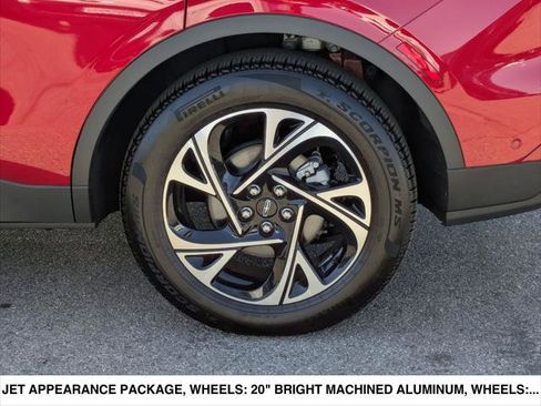 New 2024 Lincoln Nautilus Premier w/ Jet Appearance Package image 6